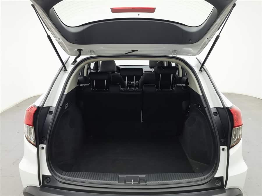 Honda VEZEL 2022 #17 Honda VEZEL 2022 car image #17