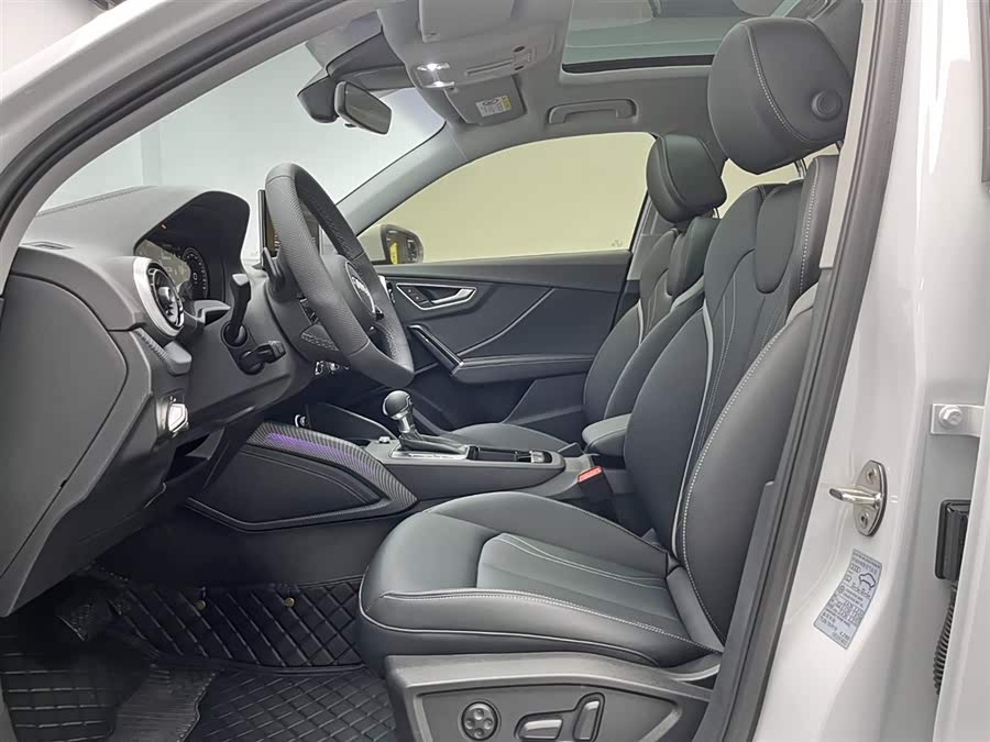 Q2L 2025 car image #17