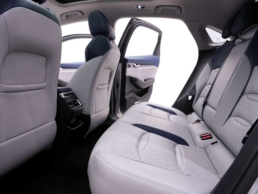 GEELY Preface 2021 #17 GEELY Preface 2021 car image #17