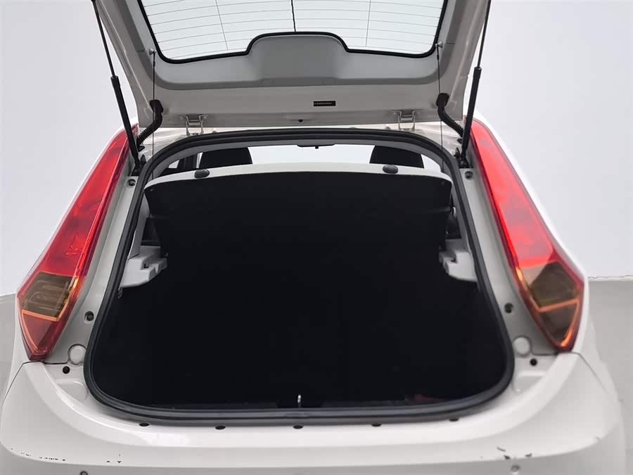 MG 3 2016 car image #17