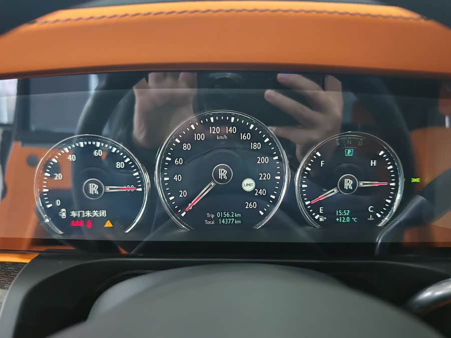 劳斯莱斯 古思特 2022 汽车图片 #17