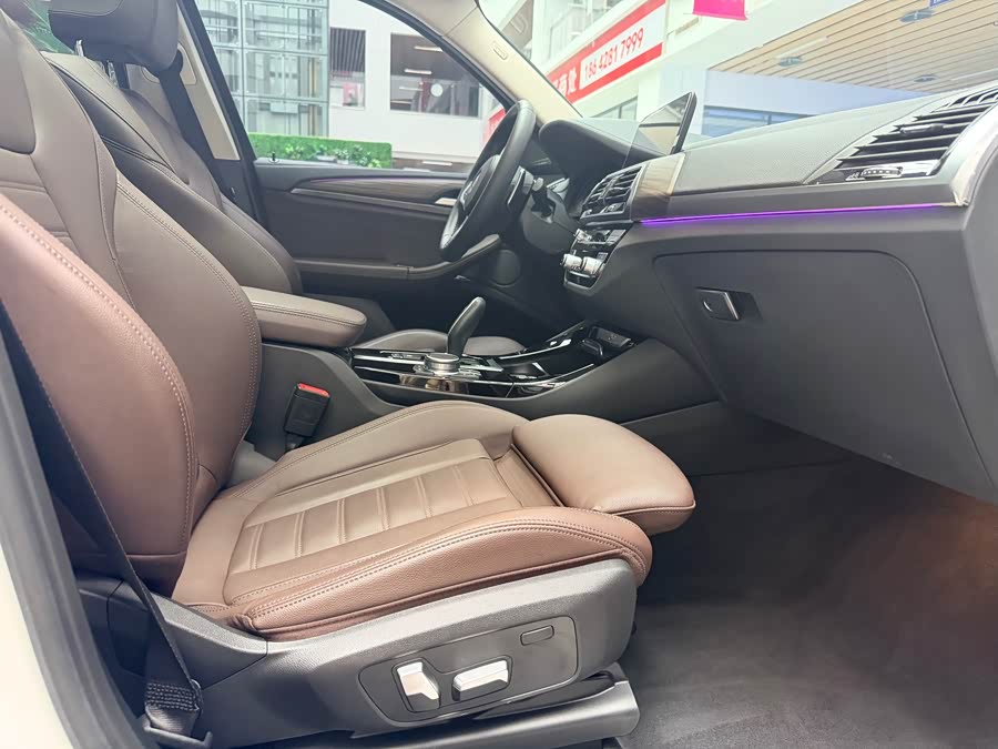 BMW X3 2021 #17 BMW X3 2021 car image #17