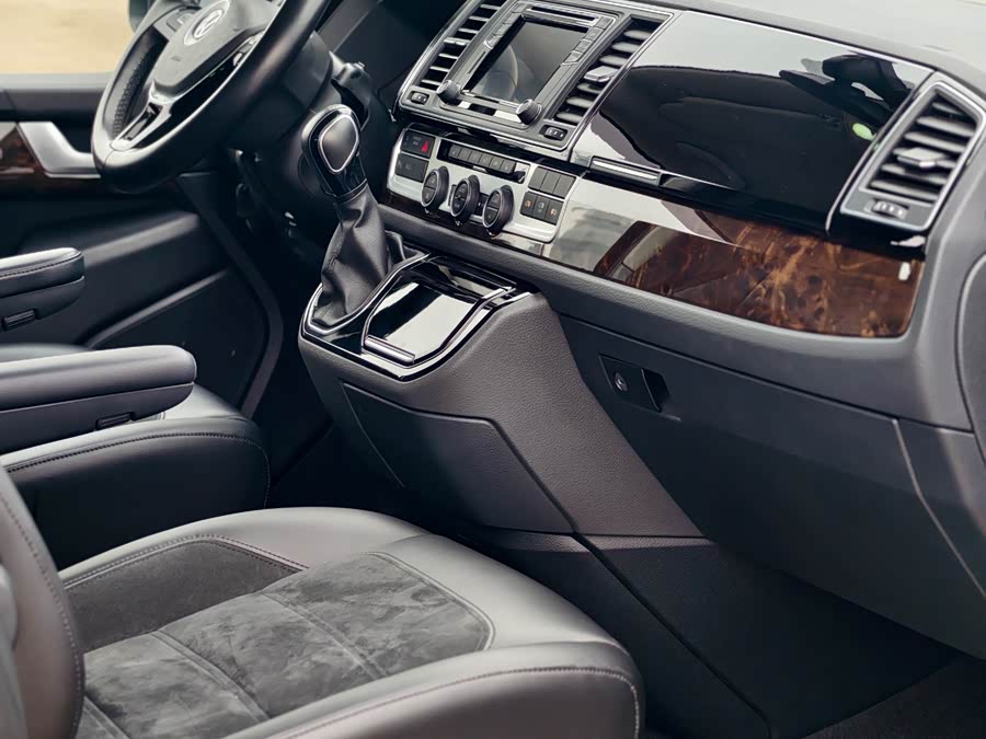 Volkswagen Multivan 2018 #17 Volkswagen Multivan 2018 imagem de carro #17