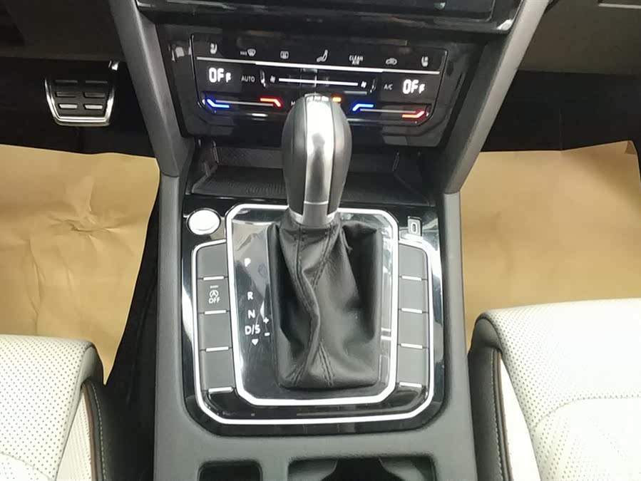 Volkswagen Magotan 2025 car image #17