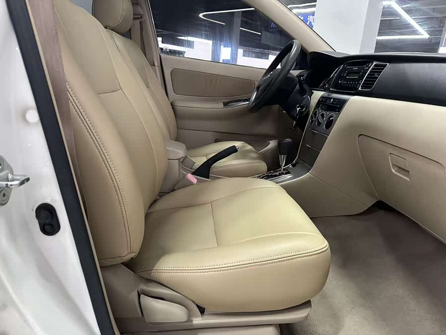 Toyota Corolla (Classic) 2013 immagine di auto #17