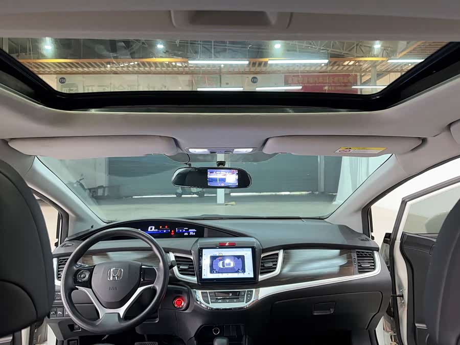 Honda Jade 2018 car image #17