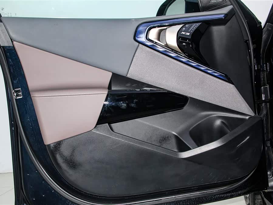 BMW X3 2025 #17 BMW X3 2025 car image #17