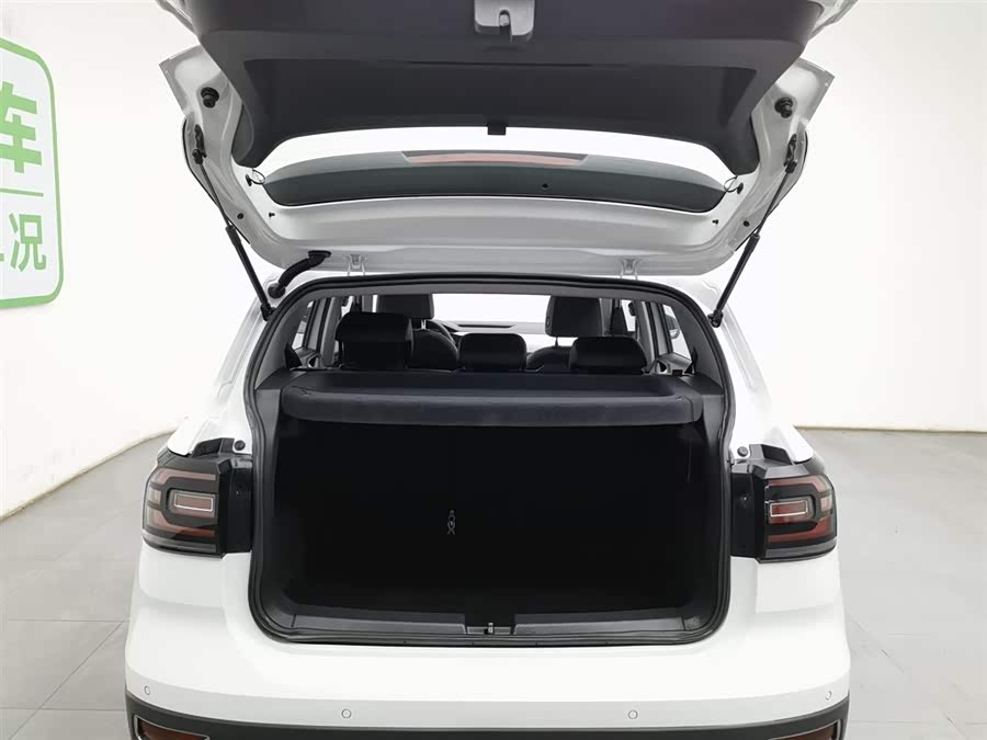 Volkswagen Tacqua 2023 #17 Volkswagen Tacqua 2023 car image #17