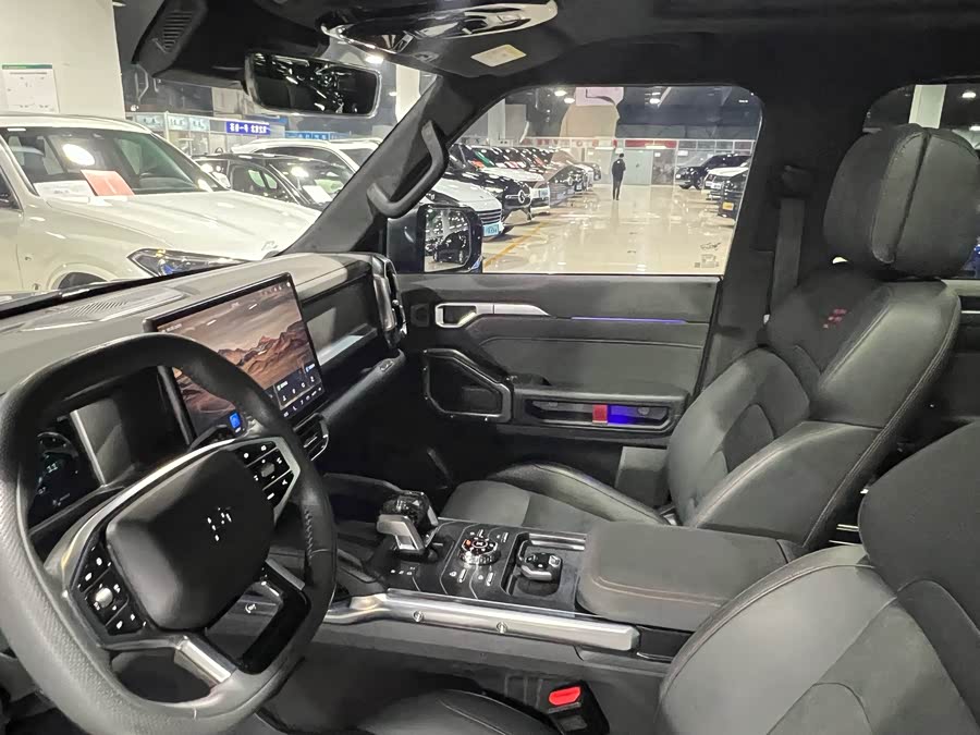 Jetour Traveller 2023 car image #17