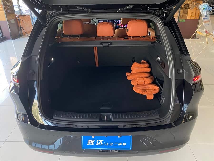 Li L6 2024 صورة سيارة #17