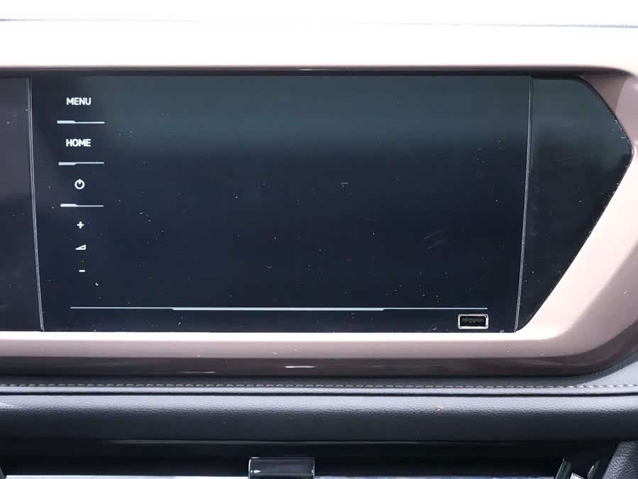 Volkswagen Tharu 2020 car image #17