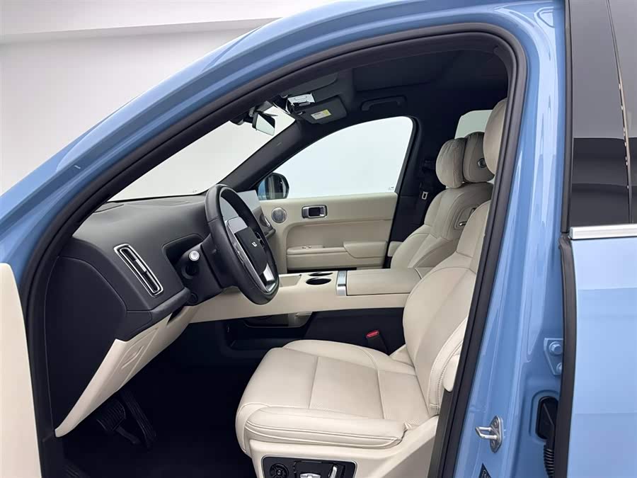 Li L7 2024 car image #17