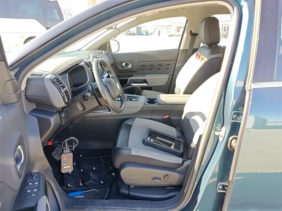 Citroen C5 AIRCROSS 2018 car image #17