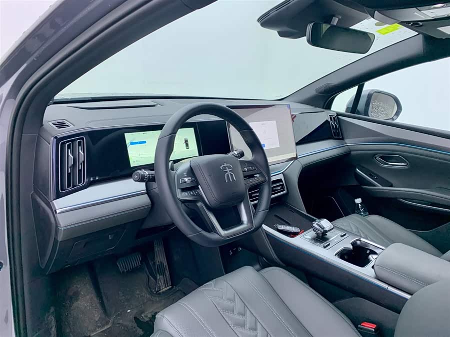 BYD SongL DM-i 2025 car image #17