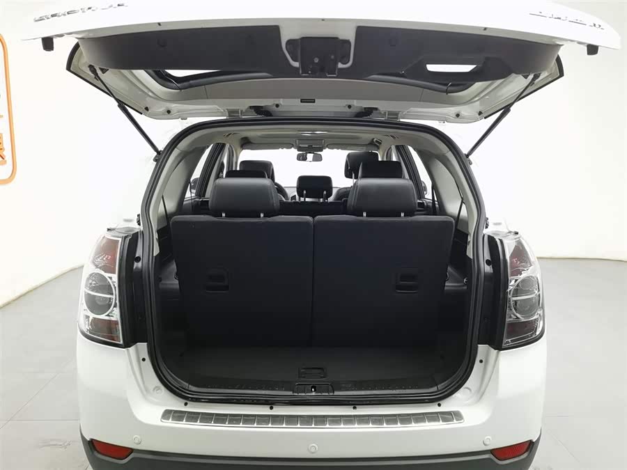 Chevrolet Captiva 2014 car image #17