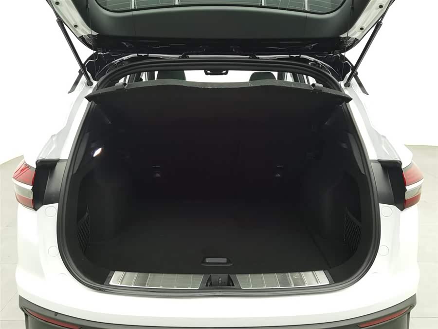 GEELY Coolray 2019 car image #17