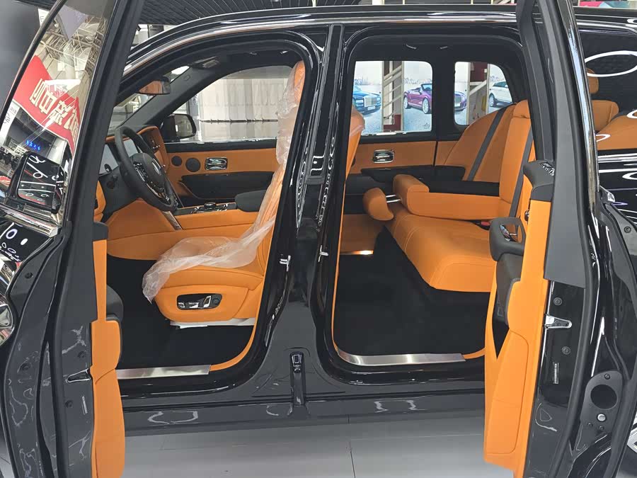 Rolls-Royce car image #17