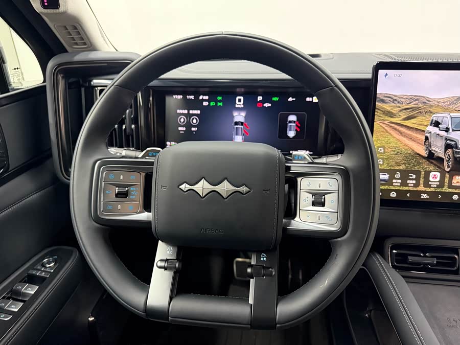 FangChengBao Leopard 5 2025 car image #17