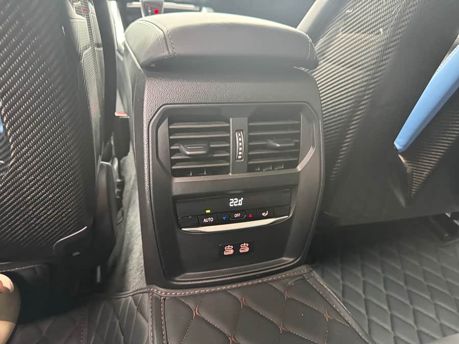 BMW M3 2024 imagem de carro #17