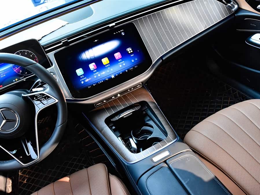 Mercedes-Benz E Class 2024 #17 Mercedes-Benz E Class 2024 car image #17