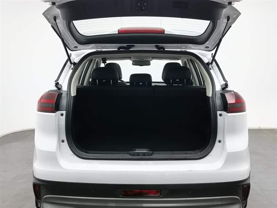 GEELY Boyue 2018 immagine di auto #17