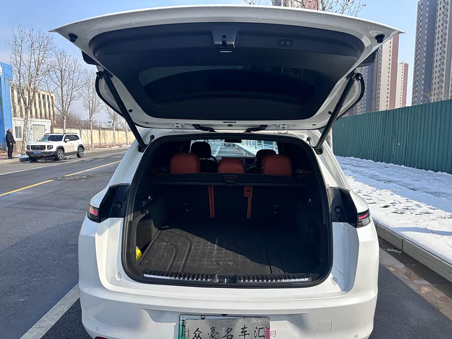 Li L7 2023 car image #17