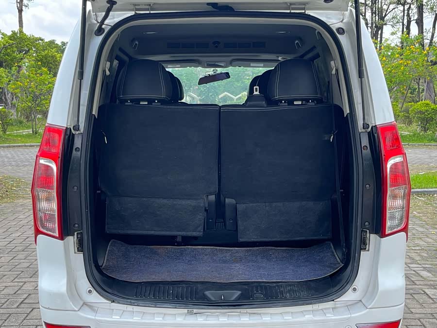 Forthing F600 2017 imagem de carro #17