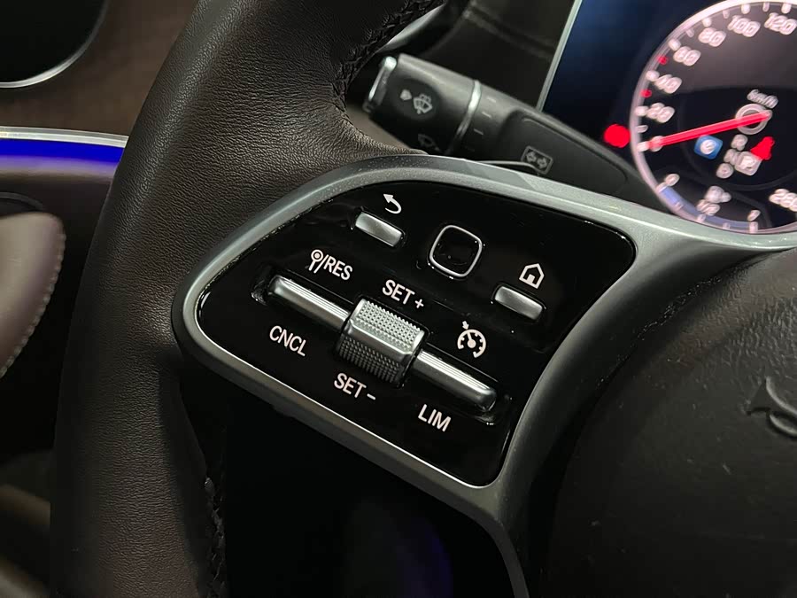 Mercedes-Benz E Class 2020 car image #17