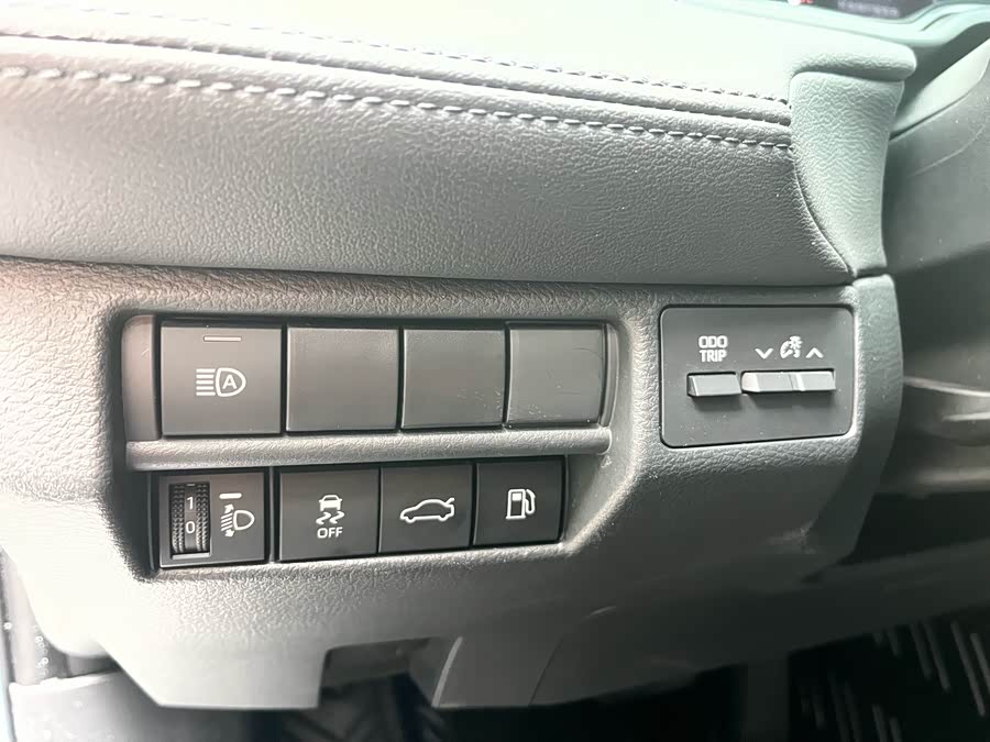 Toyota Avalon 2024 immagine di auto #17