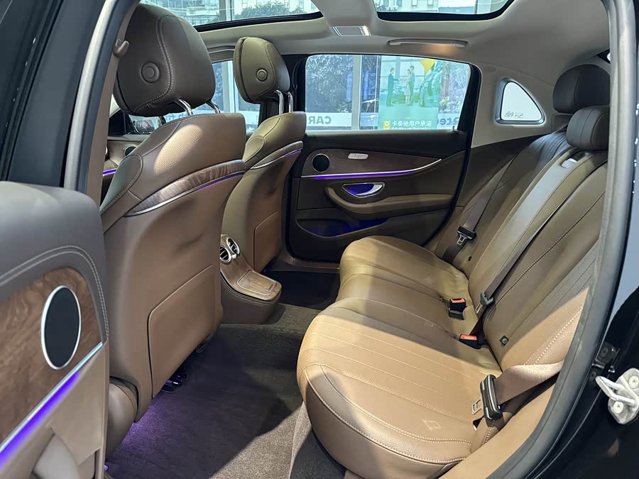 Mercedes-Benz E Class 2023 car image #17