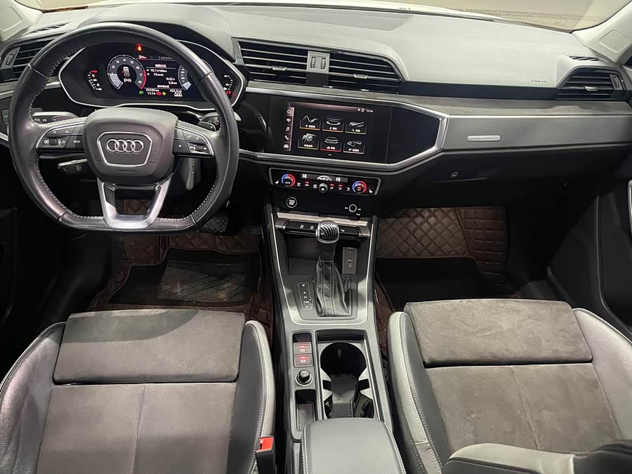 Audi Q3 2021 #17 Audi Q3 2021 car image #17