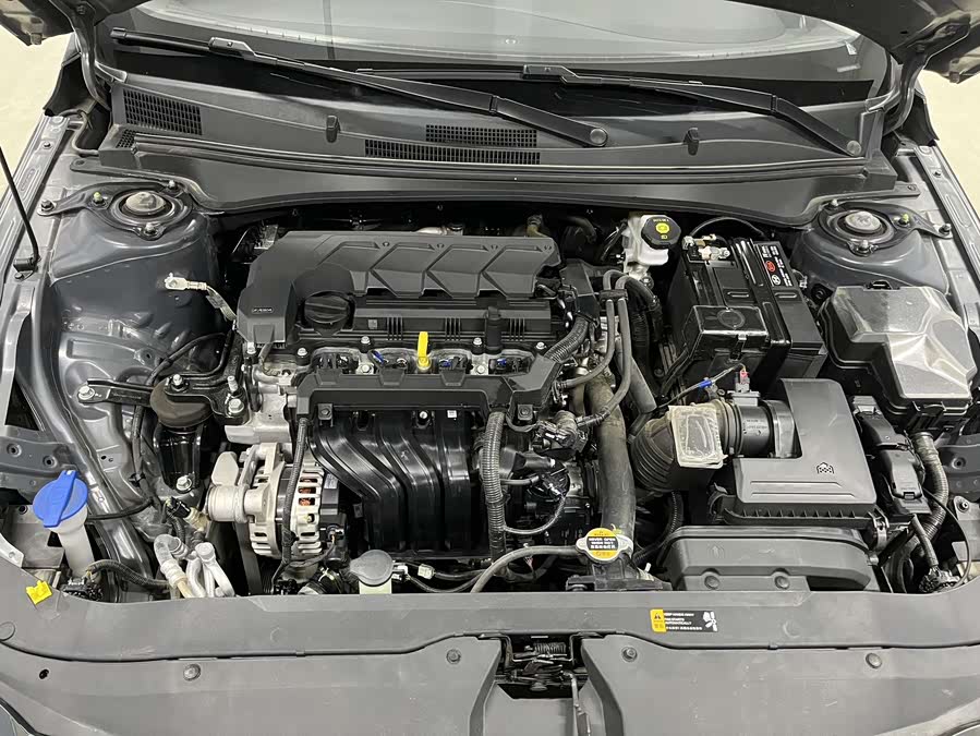 Hyundai Elantra 2023 car image #17