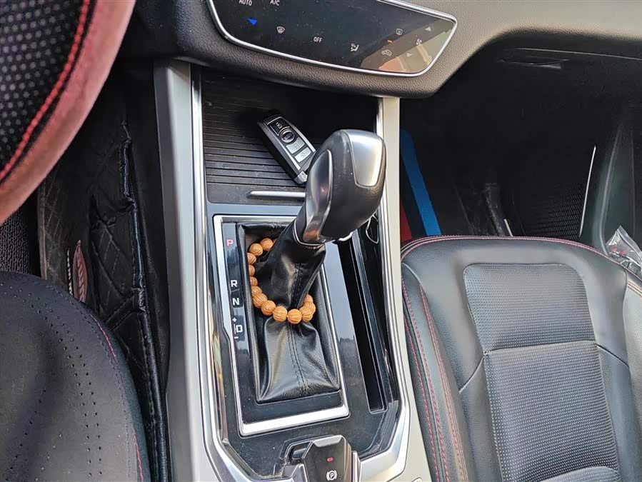 SWM斯威汽车 SWM斯威G01 2018 汽车图片 #17