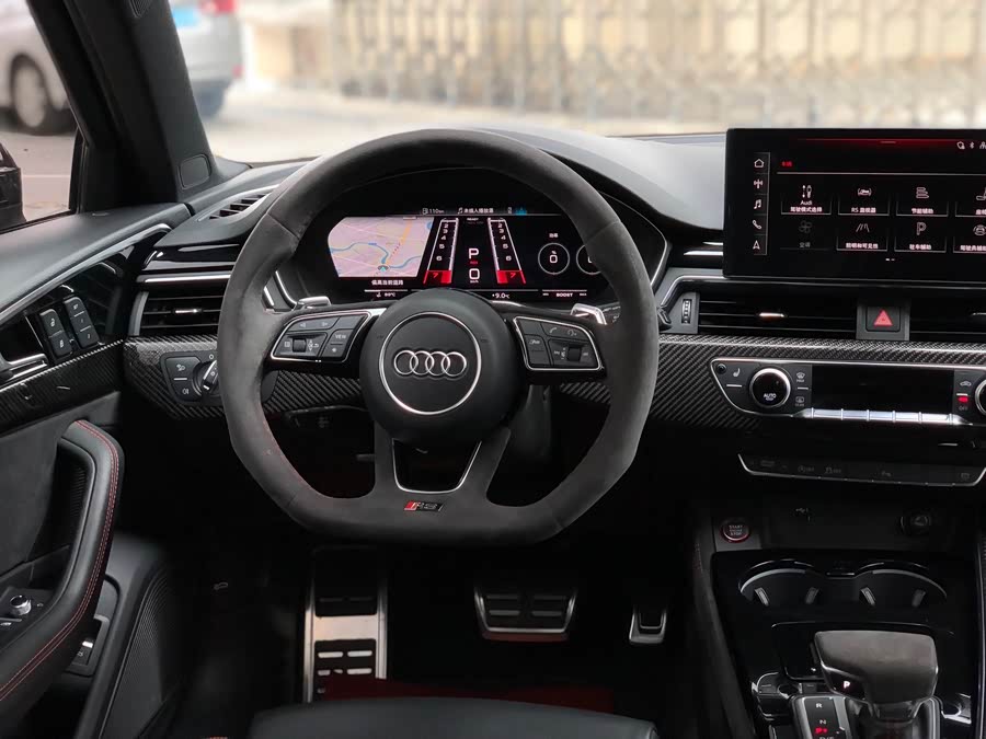 Audi RS 4 2023 immagine di auto #17