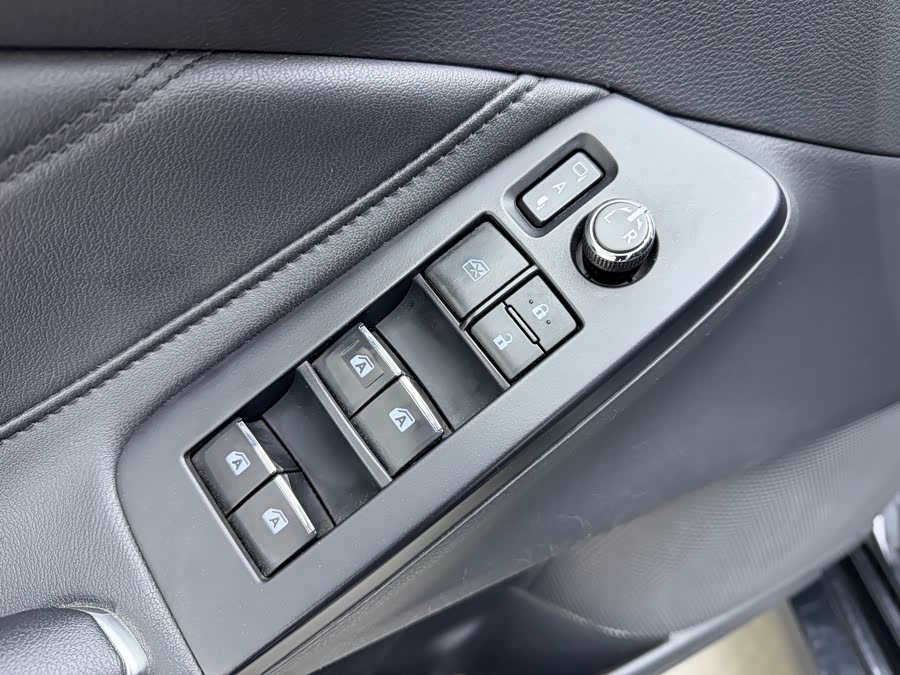 Toyota Avalon 2023 immagine di auto #17