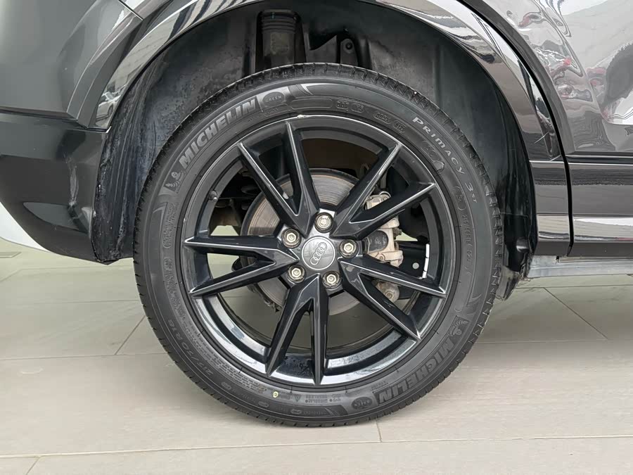Q2L 2019 car image #17