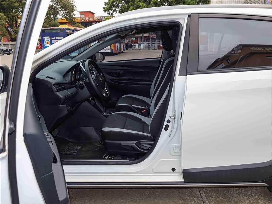 Toyota Yaris L Zhixuan 2021 car image #17