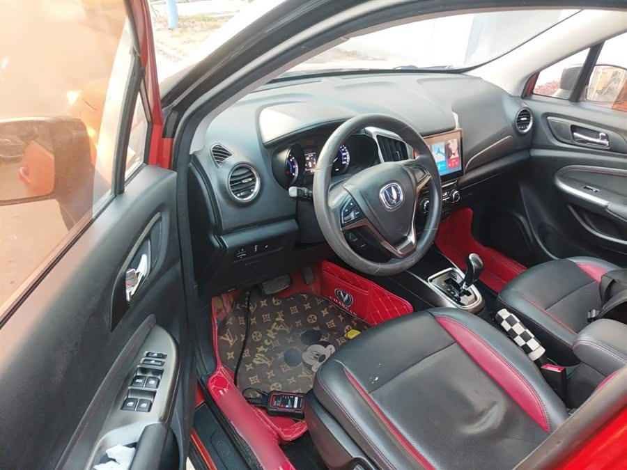 Changan CS15 2017 #17 Changan CS15 2017 immagine di auto #17