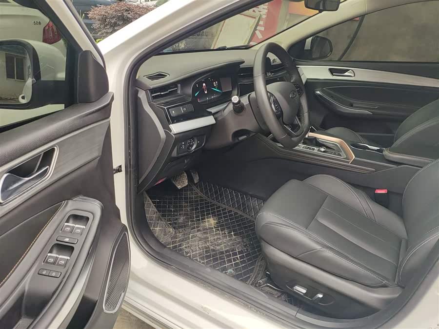 Chery Arrizo 5 Plus 2021 immagine di auto #17