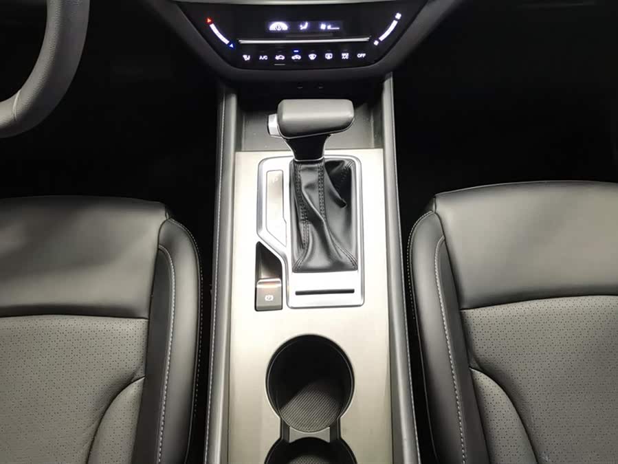 Changan CS35 Plus 2021 صورة سيارة #17