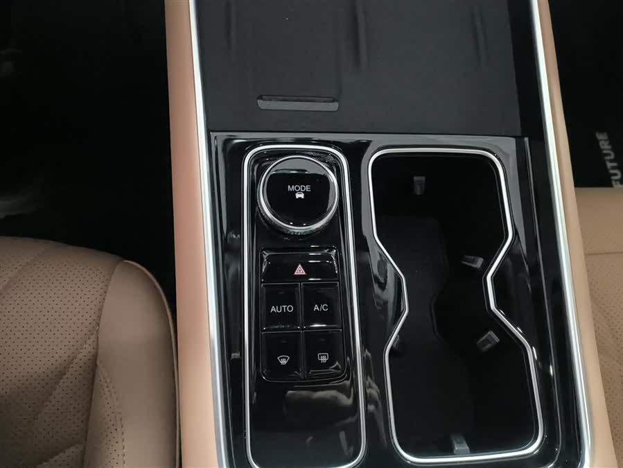 Chery Tiggo8L 2025 #17 Chery Tiggo8L 2025 car image #17