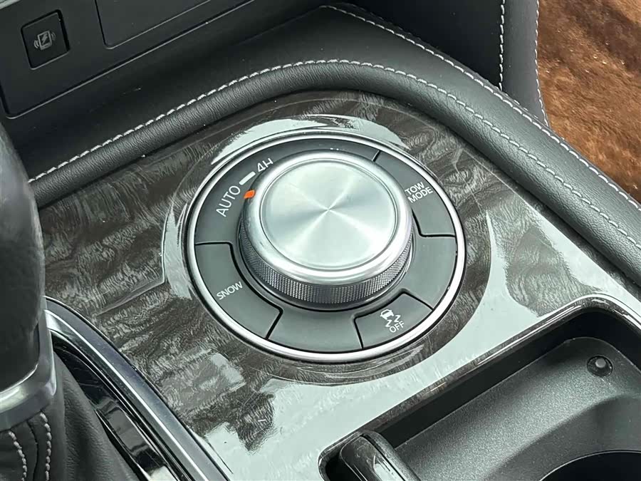 日产 途乐 2022 汽车图片 #17