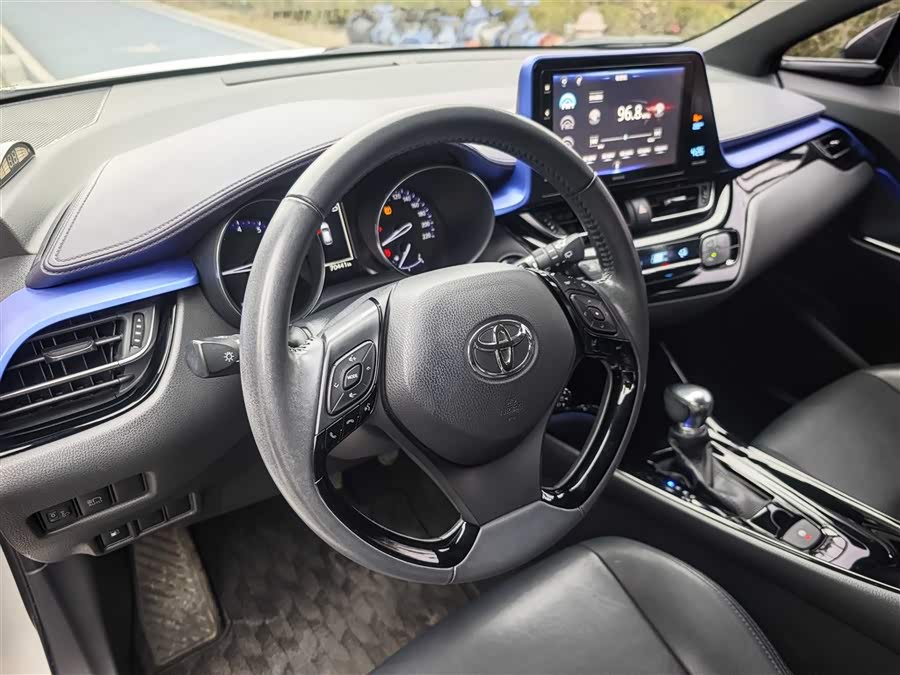 Toyota Izoa 2019 car image #17