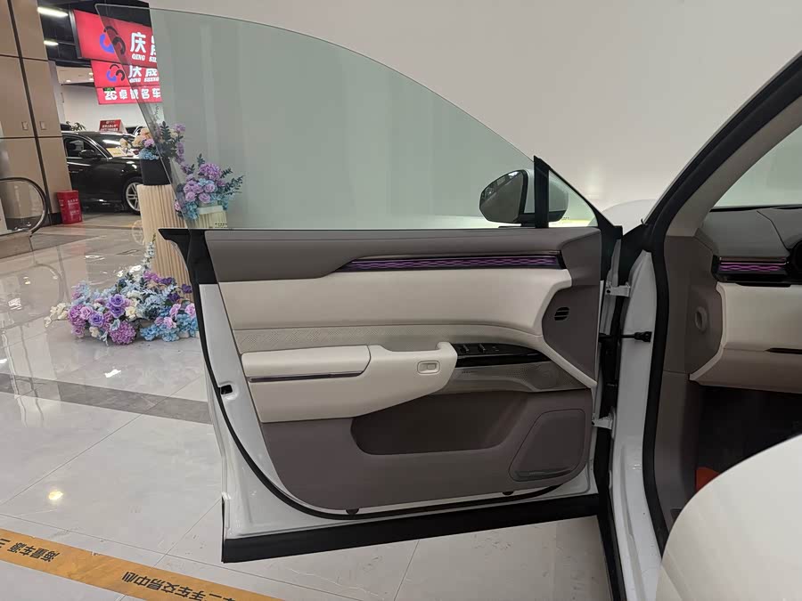 极氪 极氪7X 2024 汽车图片 #17