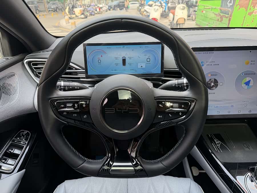 BYD Seal 2022 #17 BYD Seal 2022 car image #17