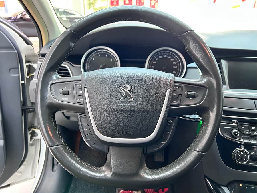 Peugeot 508 2014 car image #17