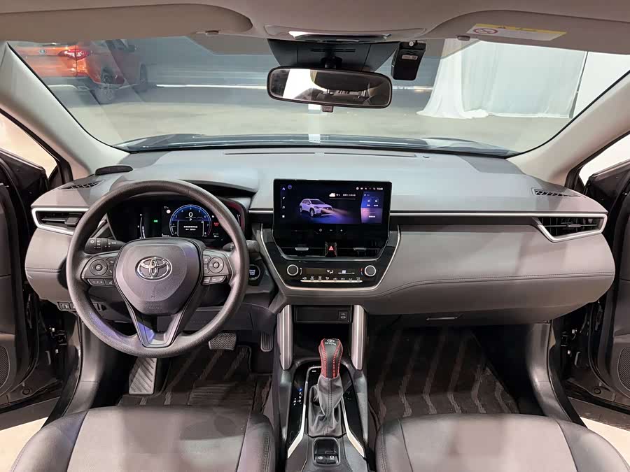 Toyota Corolla Cross 2024 immagine di auto #17