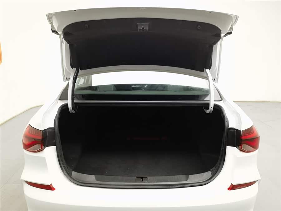 Chevrolet Monza 2023 #17 Chevrolet Monza 2023 car image #17