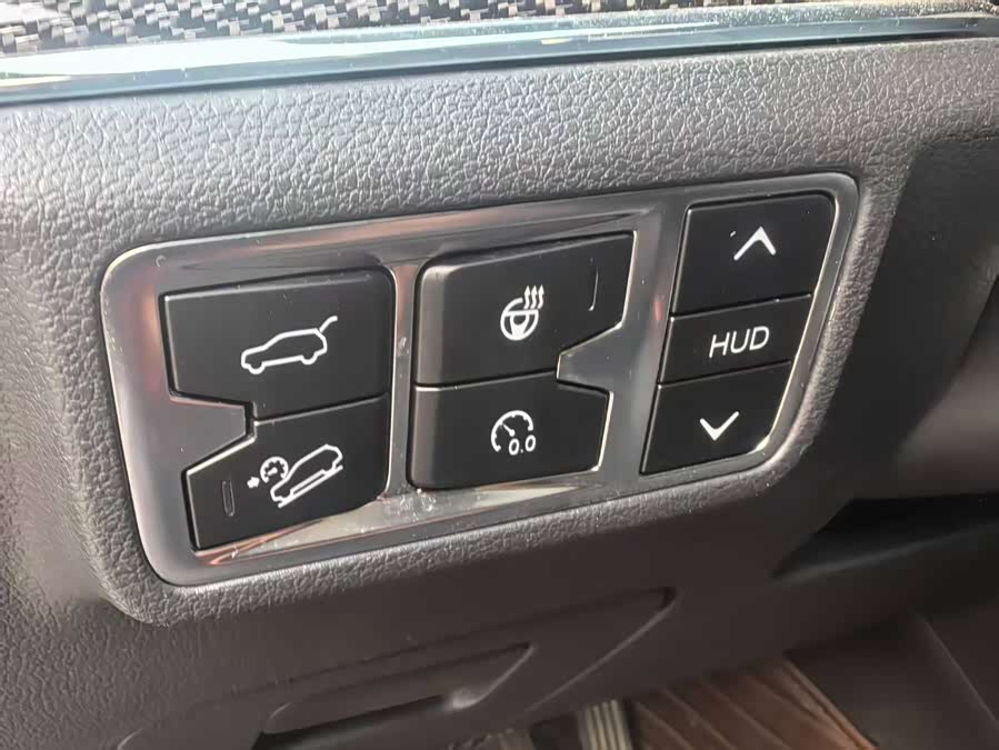 HongQi HS5 2022 #17 HongQi HS5 2022 car image #17