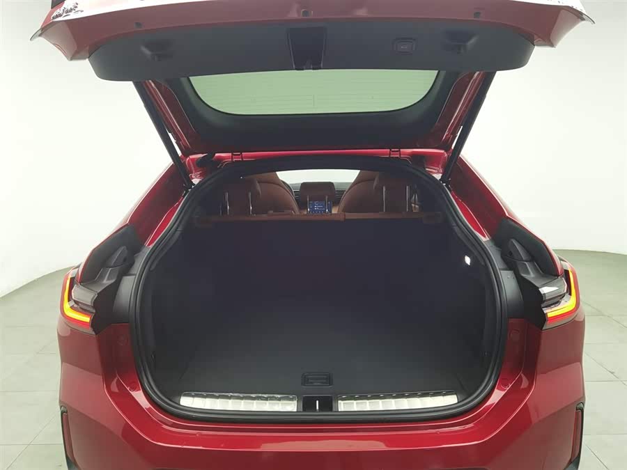 NIO EC6 2022 صورة سيارة #17